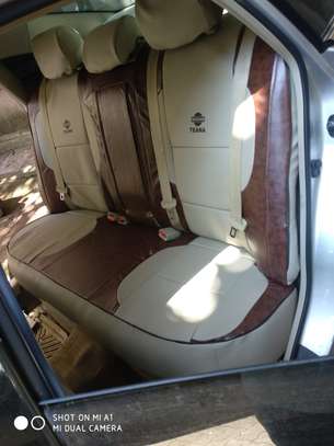 Avensis Car Seat Covers image 12