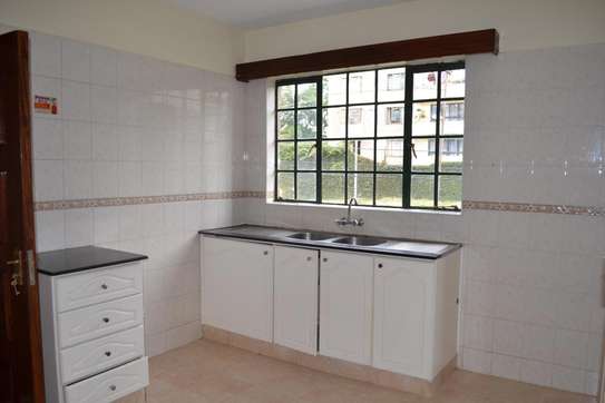 3 Bed Apartment with En Suite in Kileleshwa image 1