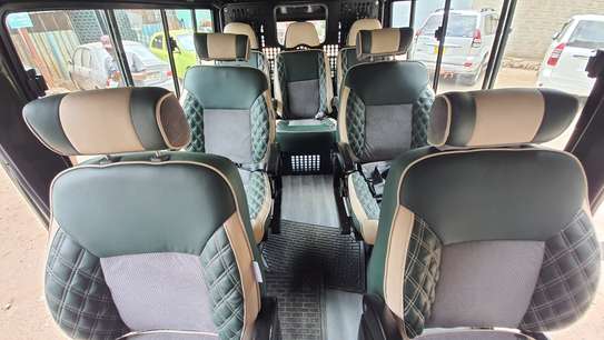 Reclining PU molded cruiser seats||shuttle seats image 1