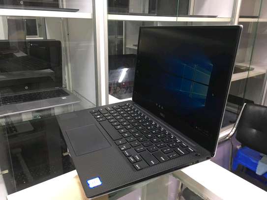 Dell XPS 9360 image 11