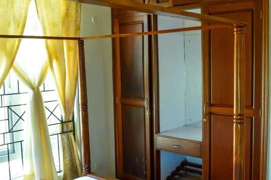 5 bedroom house for rent in Nyali Area image 2
