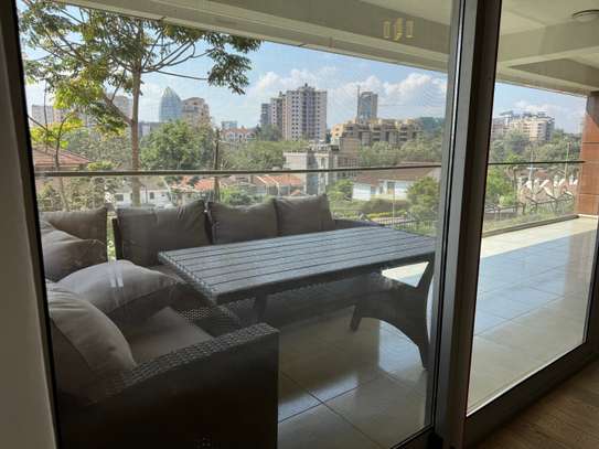 Serviced 3 Bed Apartment with En Suite in Kileleshwa image 3