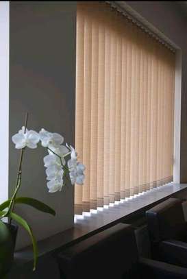 Windows blinds @1 image 1