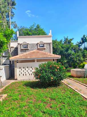 2 Bed House with En Suite at Windyridge image 13