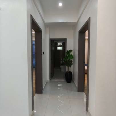 Serviced 2 Bed Apartment with En Suite at Tudor image 21