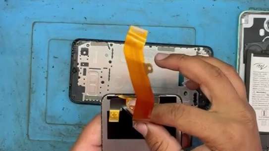 itel a60 screen replacement image 6