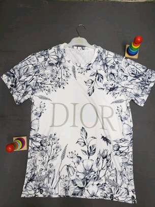 ,Classy Dior Designer Tshirt image 1
