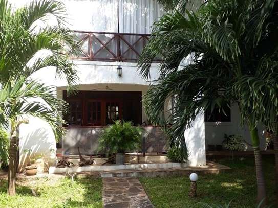 2 bedroom apartment for sale in Malindi image 11