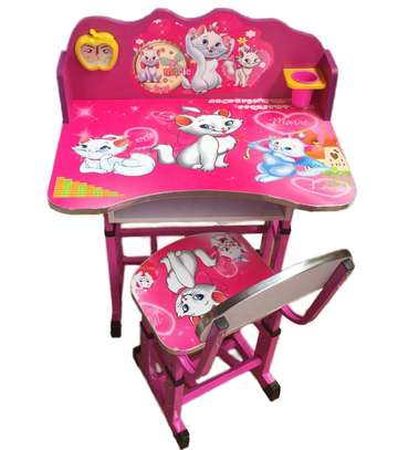 Kids Desk And Seat : Pink Kids Desk And Seat In Nyamarambe image 3