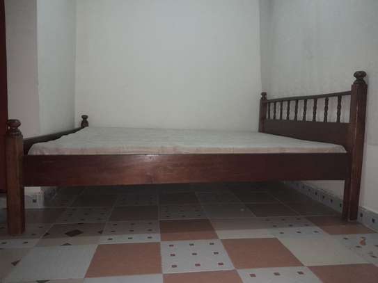 Bed 5 by 6  (Mahogany wood) image 2