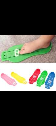 Kids foot measure tool image 5