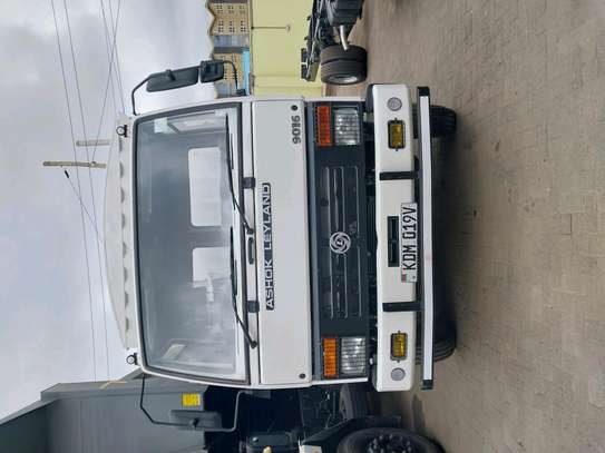 Ashok Leyland 9016 Truck image 3