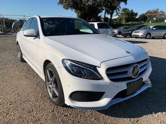 2014 Mercedes Benz C-Class C200 Avantgarde AMG fully loaded image 2