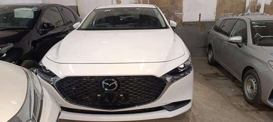 Mazda 3 Skyactive G (petrol) 2019 image 8