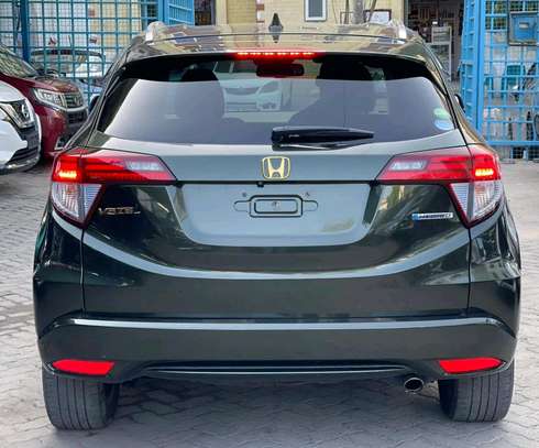 Honda Vezel hybrid jungle green 2018 image 6