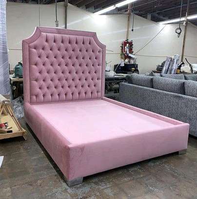 5*6 chesterfield bed new Design image 1