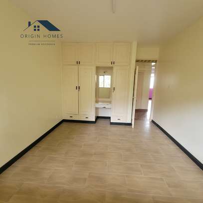 3 Bed Apartment with En Suite at Kilimani image 12