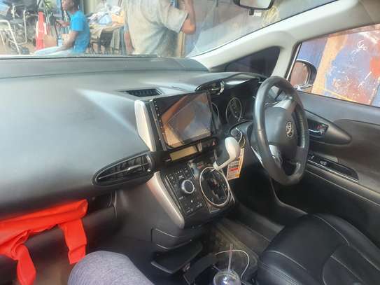 TOYOTA WISH 2014 in excellent condition image 13