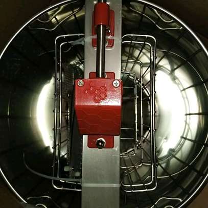 3 Flame Honey Extractor image 1