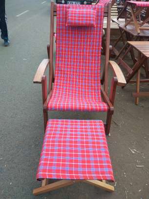 Deck chair with footstool image 1