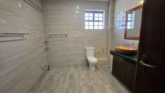 5 Bed House with En Suite in Runda image 21