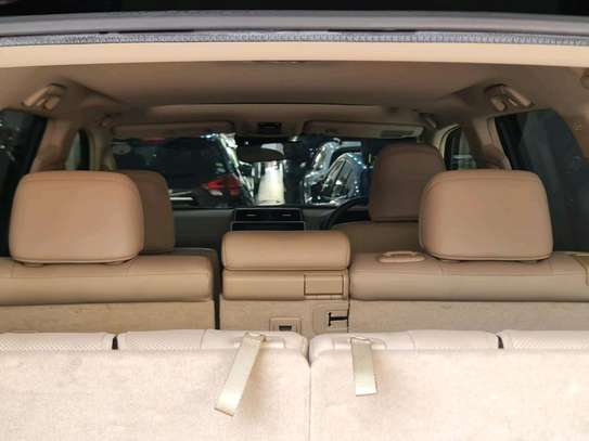 Toyota prado TX-L Black  Diesel  2018 image 9