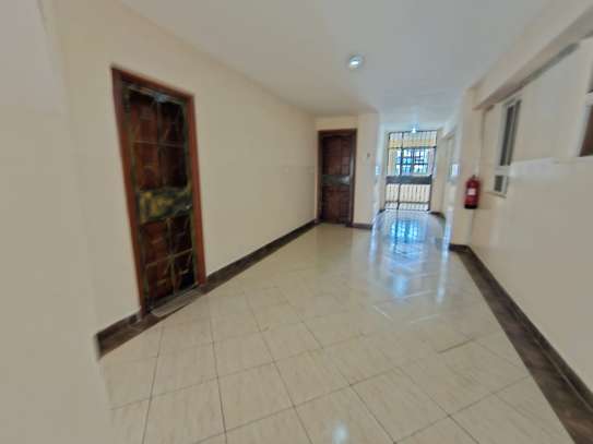 3 Bed Apartment with En Suite in Riverside image 4
