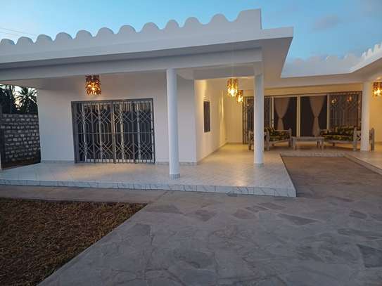 2 Bed Villa in Watamu image 9