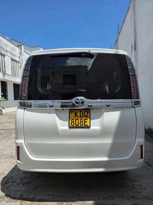 TOYOTA VOXY si 2 wheel 2017model image 10