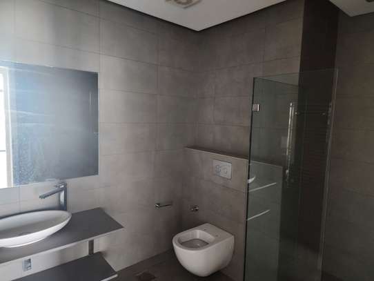 2 Bed Apartment with En Suite at Church Road image 7