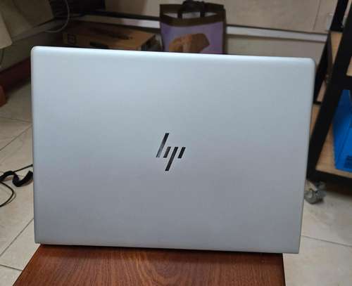 HP Elitebook 830 G6, Core i5 (Gen 8), 8GB RAM, 512GB image 3