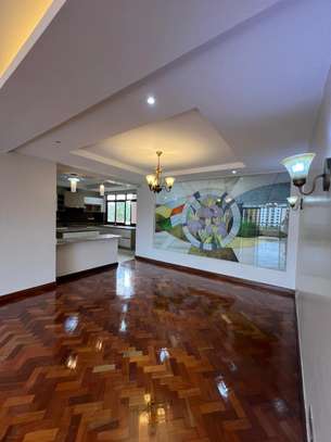 4 Bed Apartment with En Suite at Riverside Drive image 16