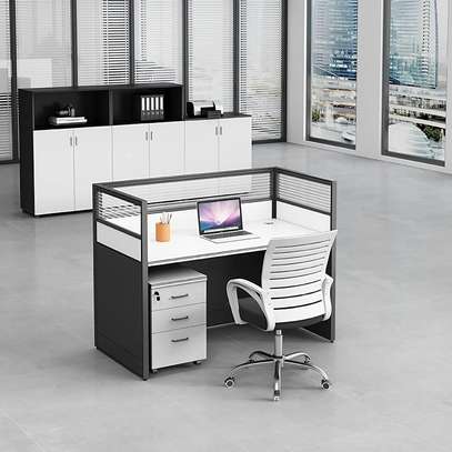 Single Person Office Computer Workstation Desk image 8