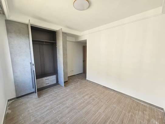 2 Bed Apartment with En Suite in Riverside image 2