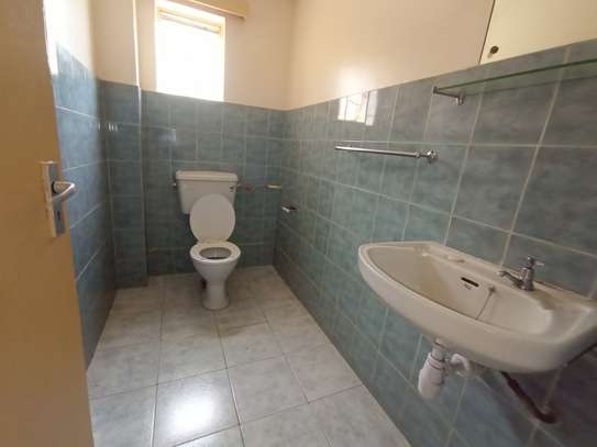 1.5 ac commercial property for rent in Riverside image 3