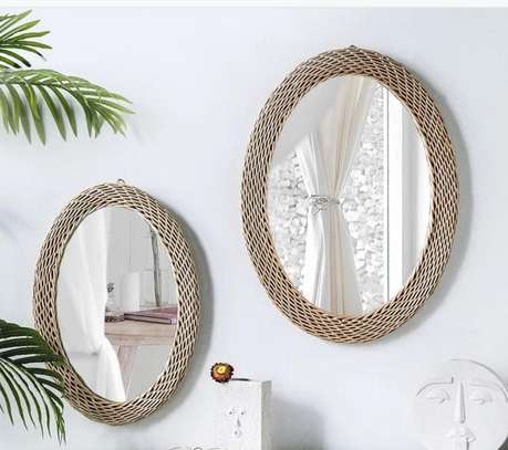 HIGH QUALTY WALL DECOR MIRRORS image 5