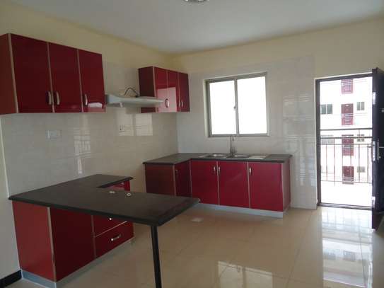 2 Bed Apartment with Swimming Pool in Kilimani image 4
