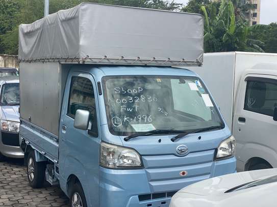 Daihatsu Hijet 2017 Model. image 2