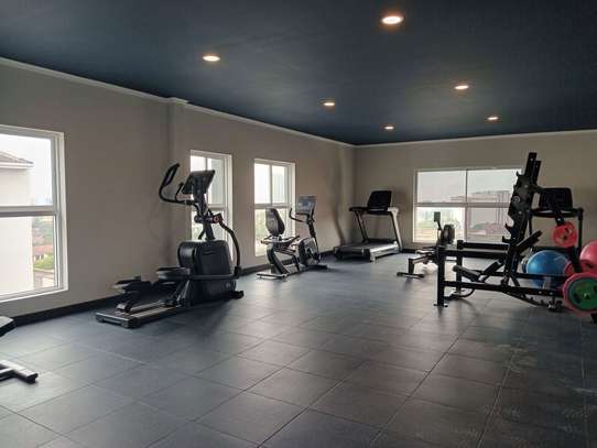 2 Bed Apartment with En Suite in Riverside image 3