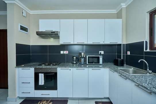 Serviced 1 Bed Apartment with En Suite at Mombasa Road image 7