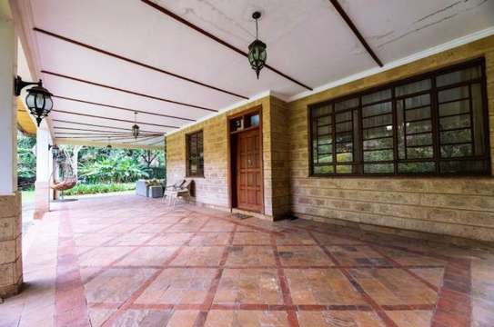 4 Bed Townhouse with En Suite at Kerarapon Road image 11