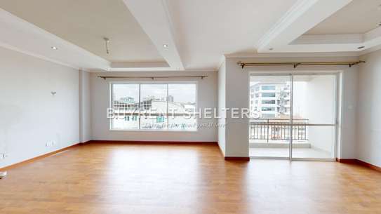 3 Bed Apartment with En Suite at Riverside Rd image 19
