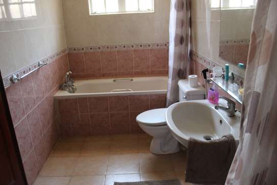 2 Bed Apartment with En Suite at Mwanzi Road image 13