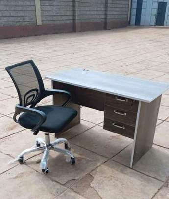 High end office chair with a work table image 1