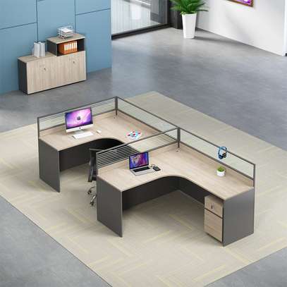 Office Workstation; 2 Way Modular Curved Office Workstation image 9