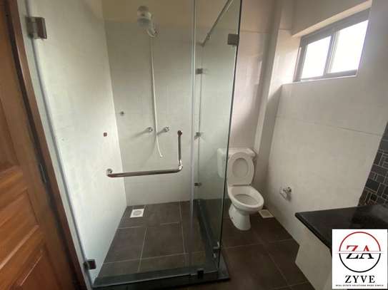 Serviced 3 Bed Apartment with En Suite at Kileleshwa image 2
