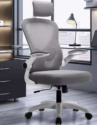 Ergonomic Mesh Office Chair – Adjustable Headrest image 1
