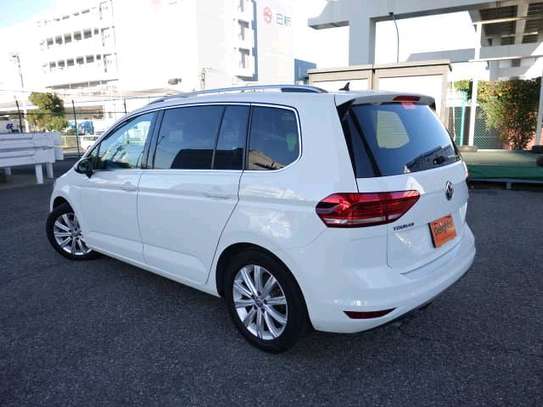 VW TOURAN (MKOPO/HIRE PURCHASE ACCEPTED) image 3
