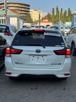 Toyota Fielder WXB white 2019 image 3