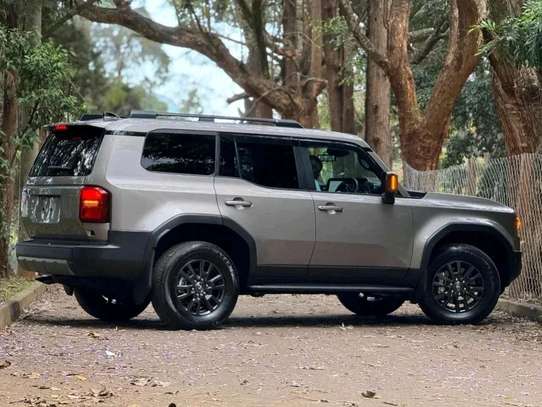2024 Toyota land cruiser Prado j250 image 6